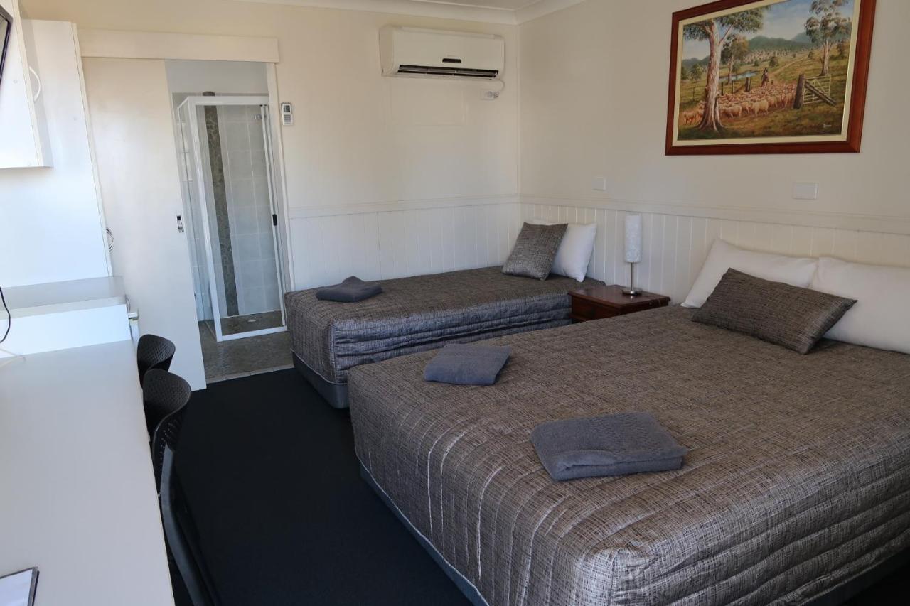 Charleville Waltzing Matilda Motor Inn Kültér fotó